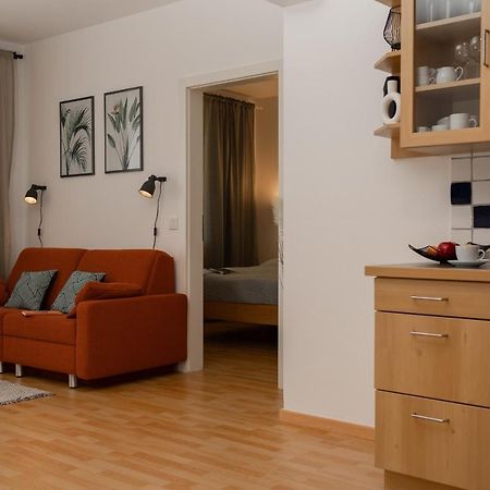 Fresh Apartment With Terrace + Free Parking กราซ ภายนอก รูปภาพ
