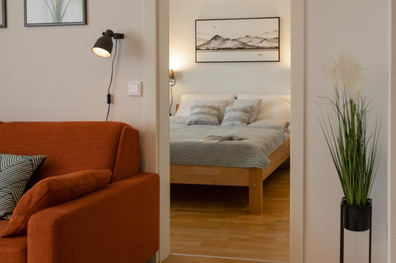 Fresh Apartment With Terrace + Free Parking กราซ ภายนอก รูปภาพ