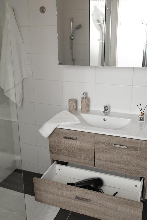Fresh Apartment With Terrace + Free Parking กราซ ภายนอก รูปภาพ